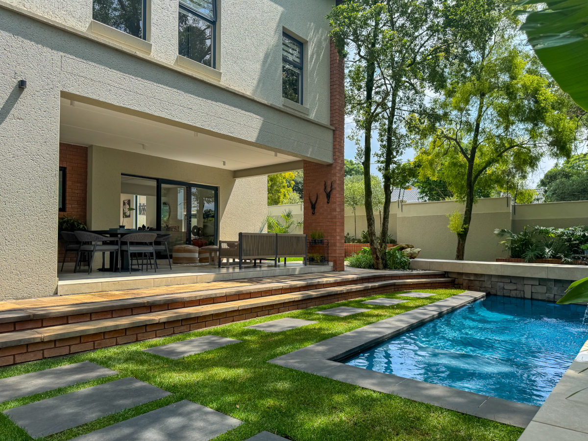 Omega Unit exterior, The Merlin, Bryanston